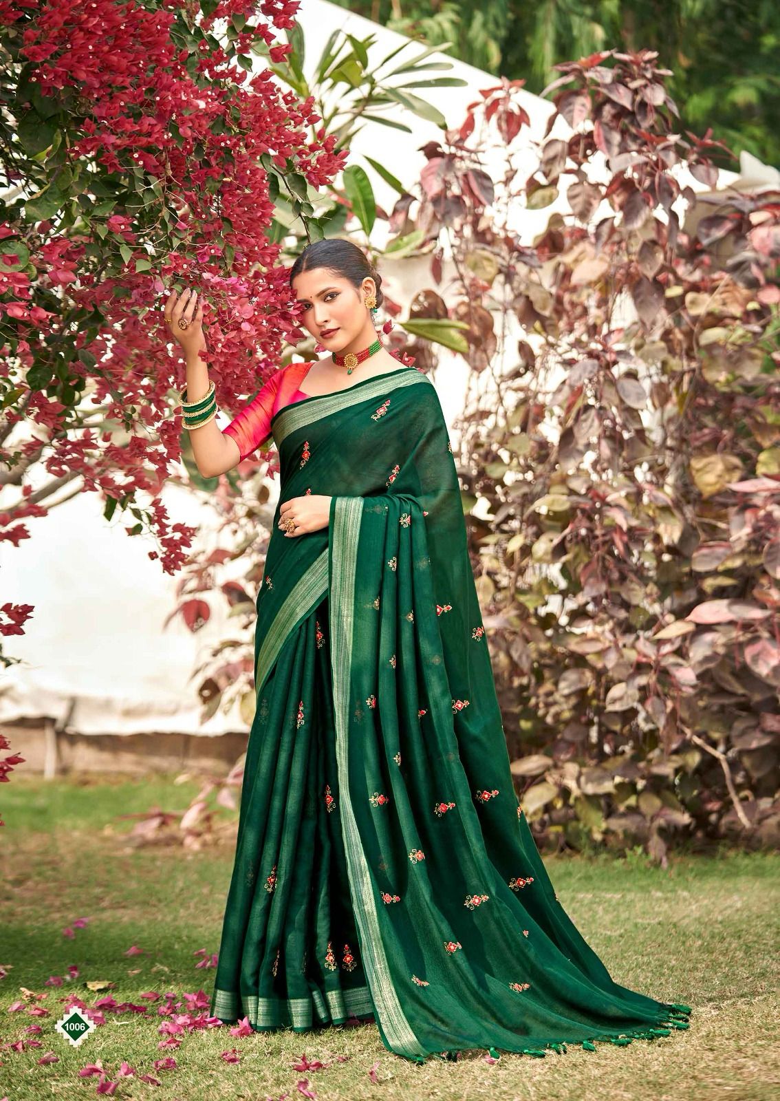 Malika By Kashvi Embroidery Pure Linen Designer Sarees Wholesale Suppliers In Mumbai